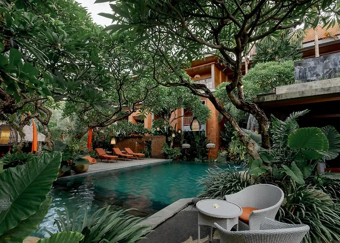 Fourteen Roses Boutique , KutaBoutique Hotel